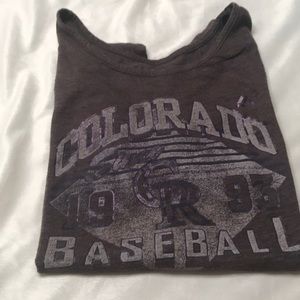 Baseball tee